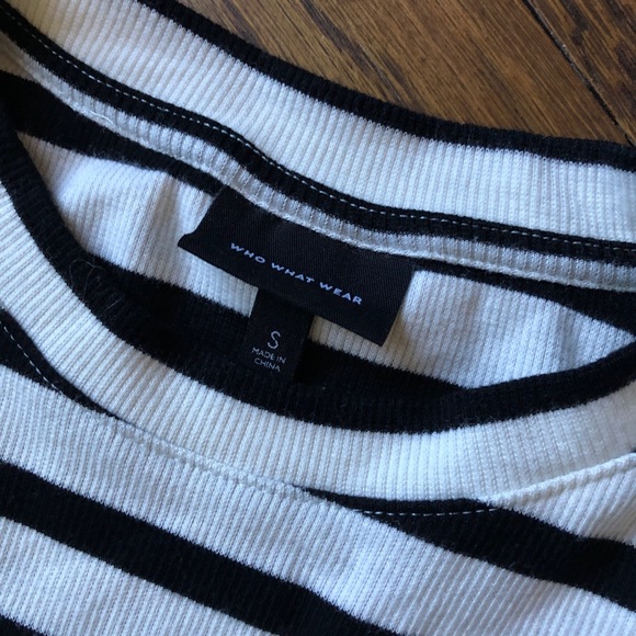 4/$20 • Target Who What Wear Small Women’s Sweater - Picture 3 of 4